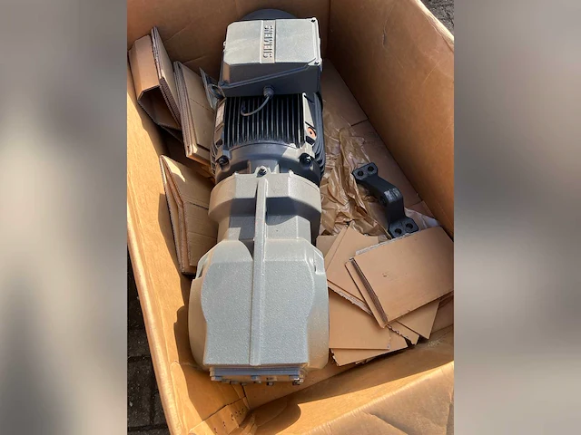 Siemens motor reductor - afbeelding 2 van  7