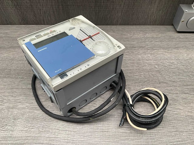 Siemens rvl470 verwarmingsregelaar - afbeelding 2 van  2