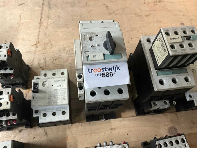 Siemens schakelmateriaal - afbeelding 5 van  7