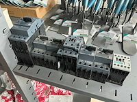 Siemens schakelmateriaal - afbeelding 1 van  5