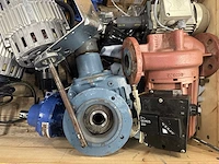 Siemens, sew-eurodrive - partij elektromotoren, pompen, reductoren en aandrijvingen - afbeelding 10 van  13