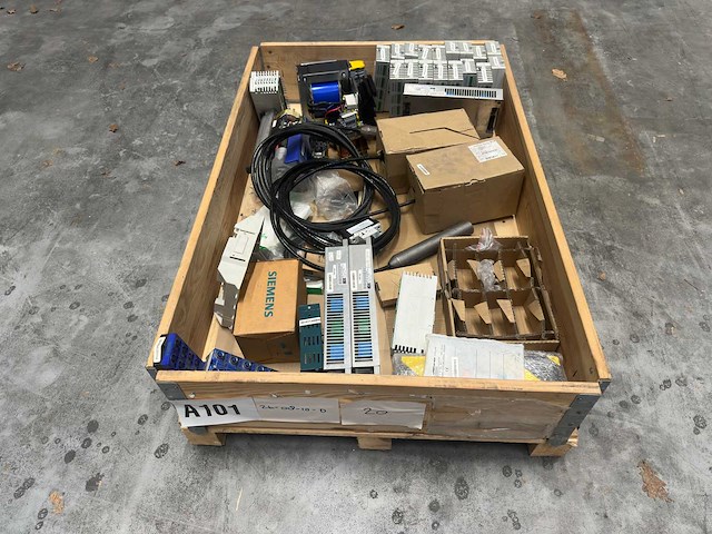 Siemens, sew, indramat - electronics - afbeelding 1 van  12