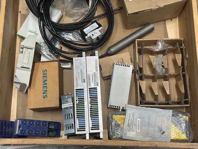 Siemens, sew, indramat - electronics - afbeelding 4 van  12