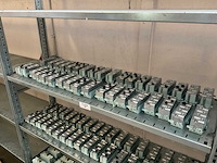 Siemens simatic 6es7 194-4ca00-0aa0 aansluitmodule (36x) - afbeelding 1 van  5