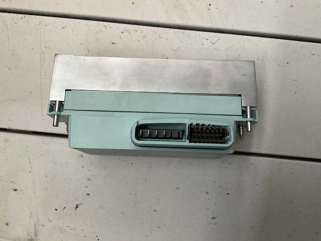 Siemens simatic 6es7 194-4ca00-0aa0 aansluitmodule (36x) - afbeelding 3 van  5