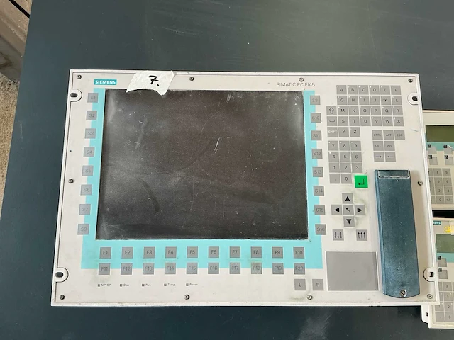 Siemens simatic pc fi45 + 2x op7-dp12 operator panels – industriële besturing - afbeelding 5 van  12