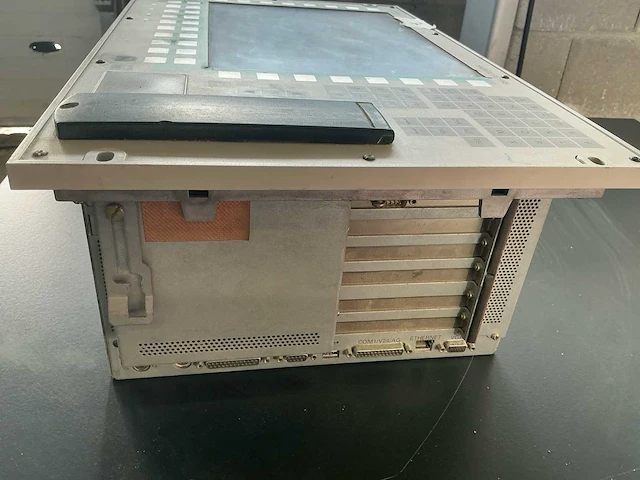 Siemens simatic pc fi45 + 2x op7-dp12 operator panels – industriële besturing - afbeelding 11 van  12