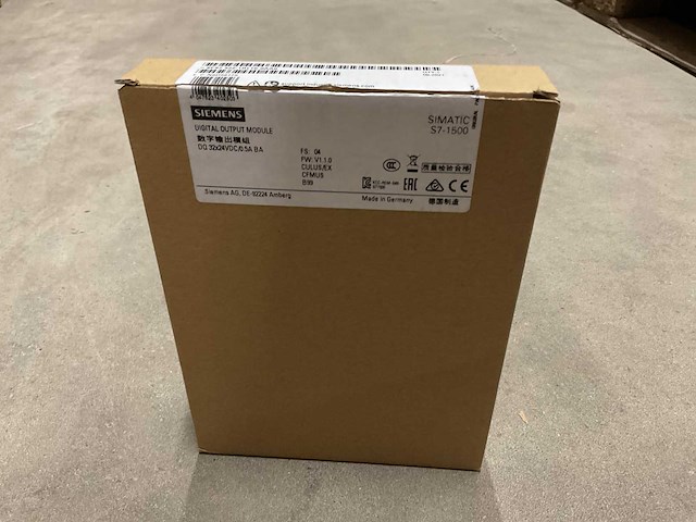 Siemens simatic s7-1500 6es7 522-1bl10-0aa0 digitale output module (2x) - afbeelding 2 van  2