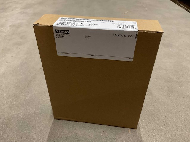 Siemens simatic s7-1500 6es7 532-5hf00-0ab0 analoge input module - afbeelding 2 van  2