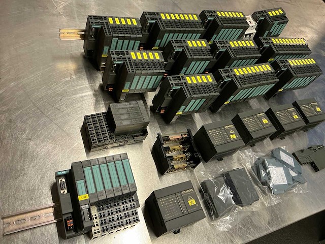 Siemens simatic s7 set plc en interface (25x) - afbeelding 1 van  12