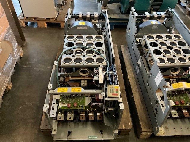 Siemens simovert vc frequentieregelaar - afbeelding 1 van  4