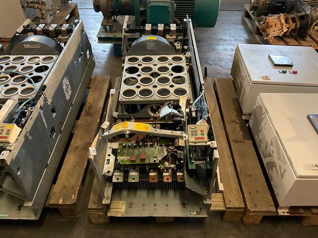 Siemens simovert vc frequentieregelaar - afbeelding 1 van  4