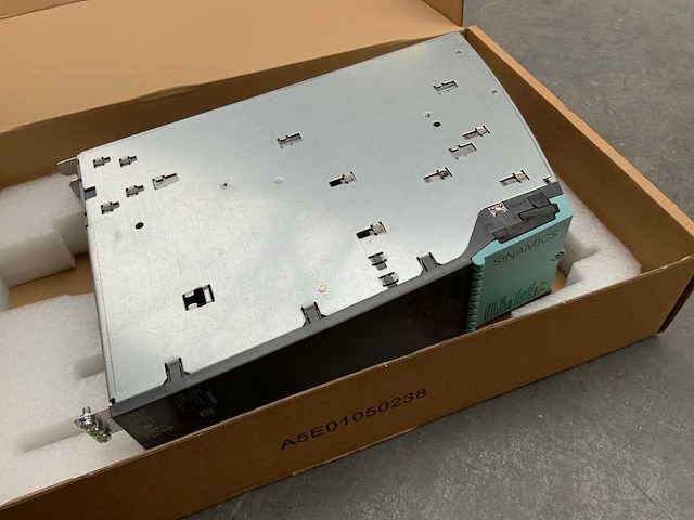Siemens sinamics double motor modele 18a elektro component - ongebruikt - afbeelding 4 van  6