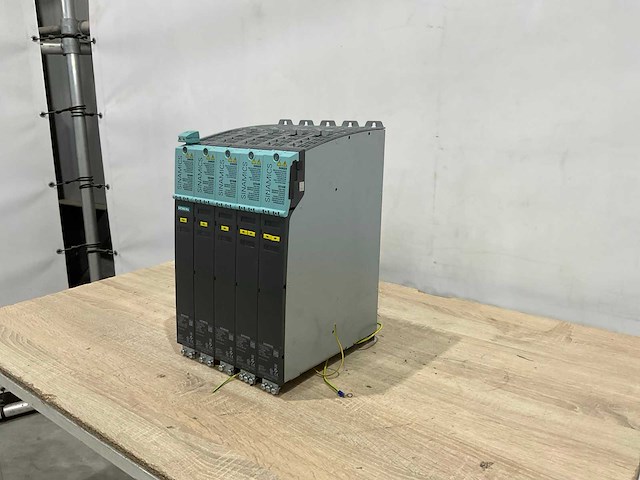 Siemens sinamics elektrisch onderdeel (5x) - afbeelding 1 van  12