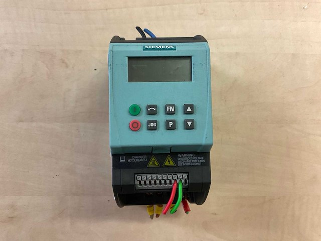 Siemens sinamics g110 cpm110 uss cp frequentieregelaar - afbeelding 1 van  2