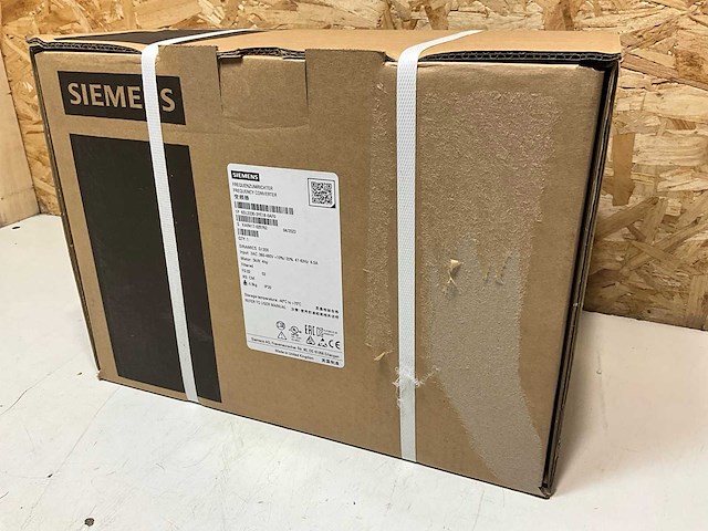 Siemens sinamics g120x 6sl3230-3ye18-0af0 frequentieregelaar 3kw 4hp 6.9a - afbeelding 4 van  4