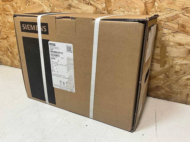 Siemens sinamics g120x frequentieregelaar 2.2kw 3hp 5.5a - afbeelding 2 van  2