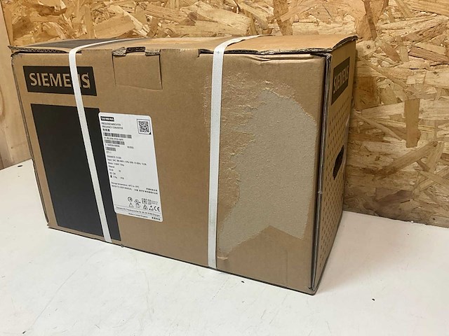 Siemens sinamics g120x frequentieregelaar 5,5 kw 12.0a - afbeelding 5 van  8