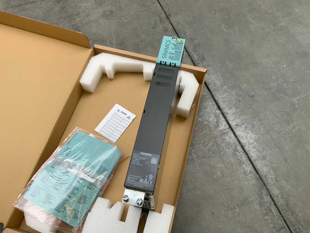 Siemens sinamics single motor module 5a elektro component - ongebruikt - afbeelding 2 van  4