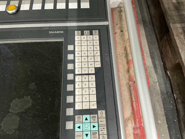Siemens sinumerik bedieningspaneel - afbeelding 4 van  8