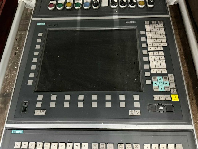 Siemens sinumerik bedieningspaneel - afbeelding 5 van  6