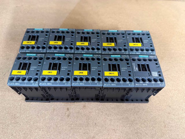 Siemens sirius 3rt2015/3rh2131 vermogensschakelaar en hulprelais (10x) - afbeelding 1 van  11