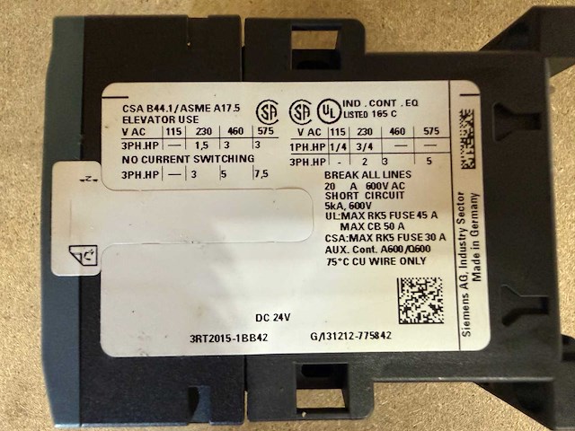 Siemens sirius 3rt2015/3rh2131 vermogensschakelaar en hulprelais (10x) - afbeelding 10 van  11