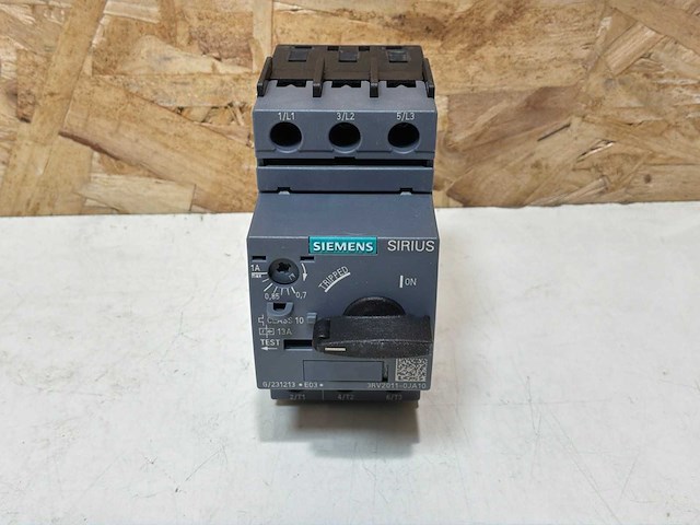 Siemens sirius 3rv2011-0ja10 vermogensschakelaar (9x) - afbeelding 3 van  8