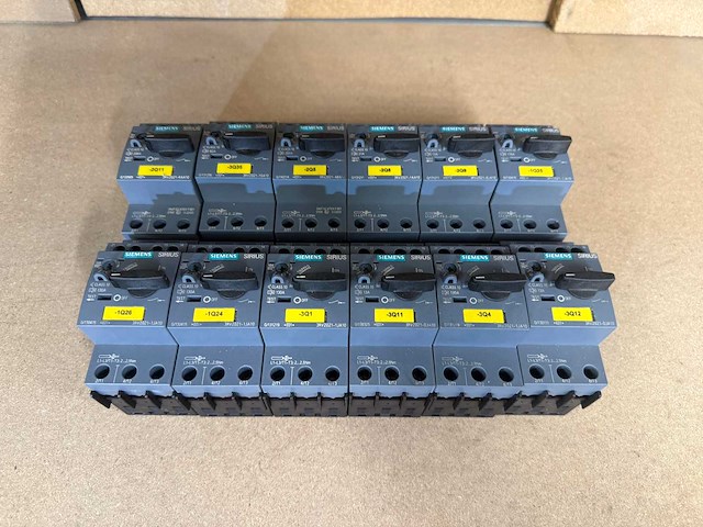 Siemens sirius 3rv2021 motorbeveiligingsschakelaar (12x) - afbeelding 1 van  3