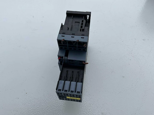 Siemens sirius 3zx1012-ort22-1aa1 hulpschakelaar (10x) - afbeelding 2 van  4