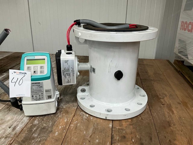 Siemens sitrans f m 5000/5100 set electro magnetic flowmeter - afbeelding 1 van  5