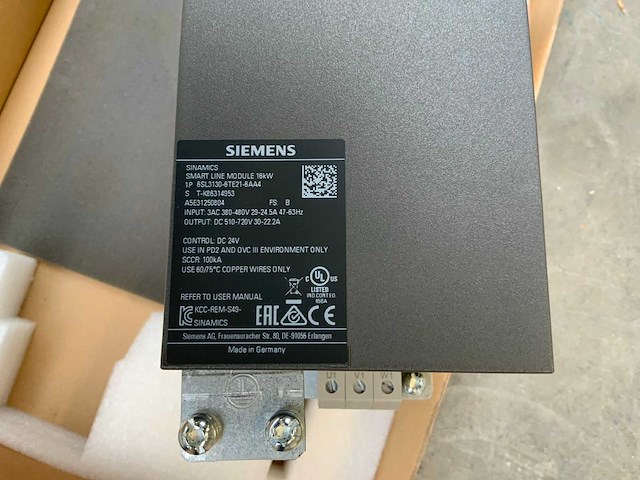 Siemens smart line module 16kw frequency converter - ongebruikt - afbeelding 3 van  6
