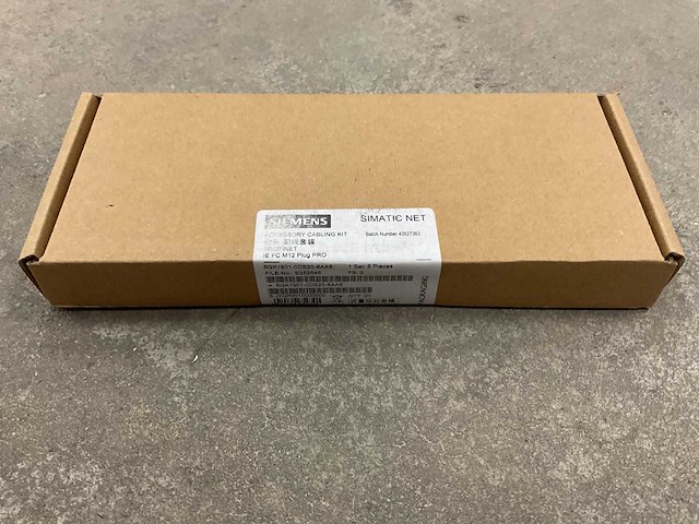 Siemens stimatic net 6gk1901-0db20-6aa8 doos á 8 stuks connectoren - afbeelding 2 van  3