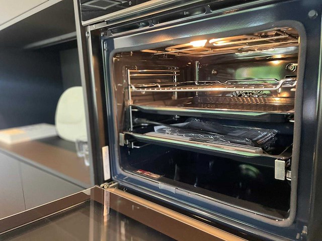 Siemens studioline - hb97glb1 - oven (c) - afbeelding 1 van  1