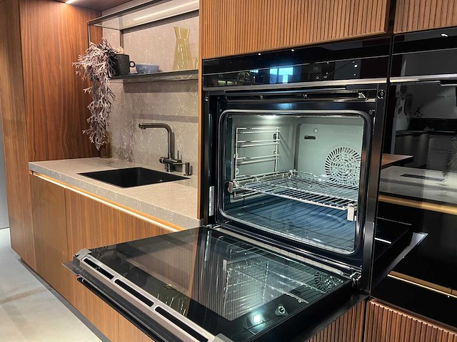 Siemens studioline - hs958ged1 - combi-stoomoven (c) - afbeelding 2 van  2