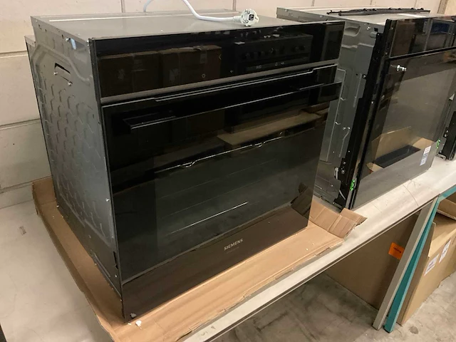 Siemens studioline hb934ga.1 inbouw oven - afbeelding 1 van  5