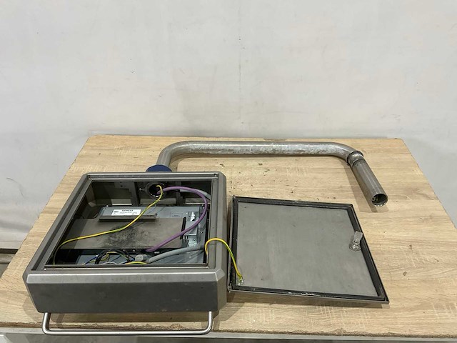 Siemens touch - simatic multi panel - elektrisch onderdeel - afbeelding 5 van  7