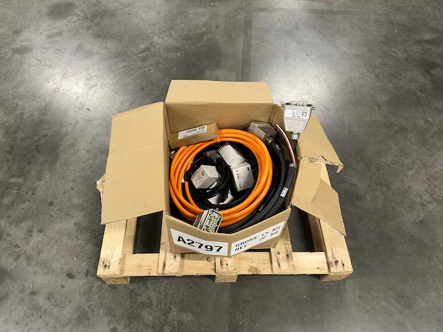 Siemens/harting - partij servokabels & connectoren - afbeelding 6 van  7