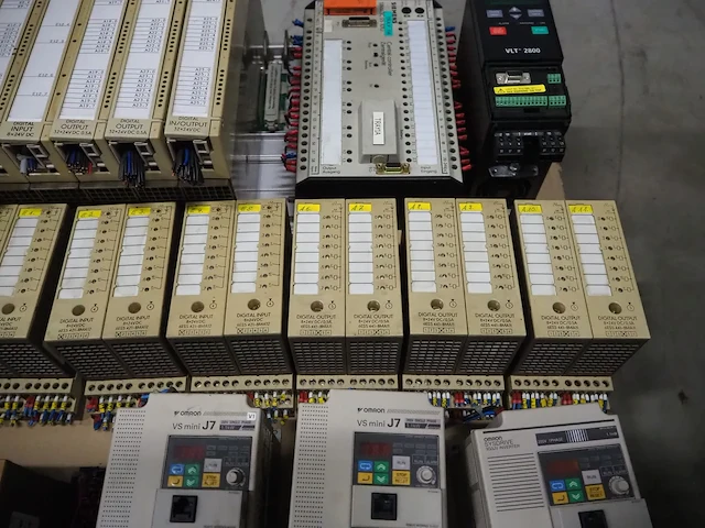 Siemens/omron/danfoss. - afbeelding 11 van  12