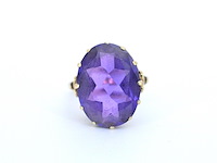 Sieraad met paarse edelsteen - afbeelding 8 van  11