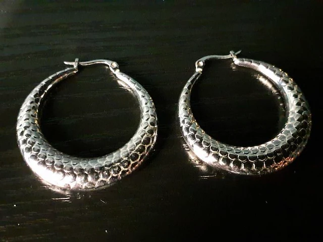 Sieraden bestaande uit o.a. schakelketting met harthanger, oorbellen & armband - afbeelding 10 van  10