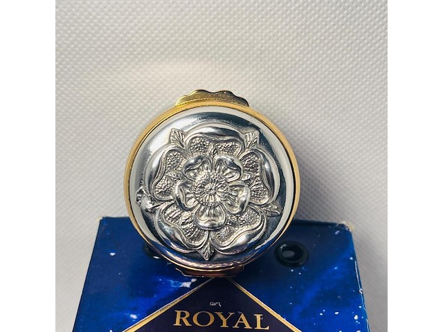 Sieraden doos - royal selangor - tudor rose - afbeelding 3 van  7