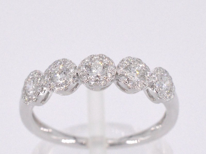 Sieraden en diamanten veiling