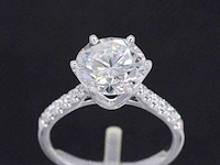 Sieraden en diamanten veiling