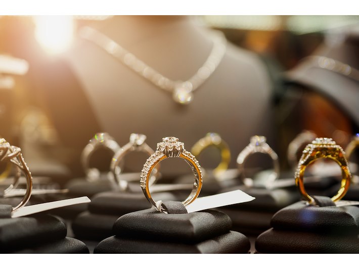 Sieraden, horloges en goudbaren