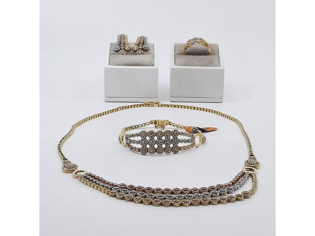 Sieraden set - afbeelding 1 van  33