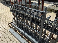 Sierhekwerk met poort - afbeelding 4 van  6