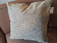 Sierkussen brown - 60x60cm - afbeelding 1 van  1