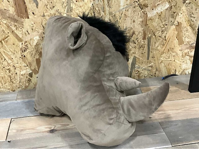 Sierkussen neushoorn - afbeelding 2 van  3