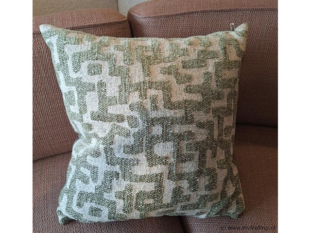 Sierkussen ruralla olive - 60x60cm - afbeelding 1 van  2